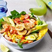 Ensalada de gambas y banana Chiquita