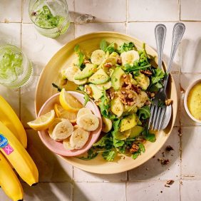 Ensalada de banana Chiquita y aguacate