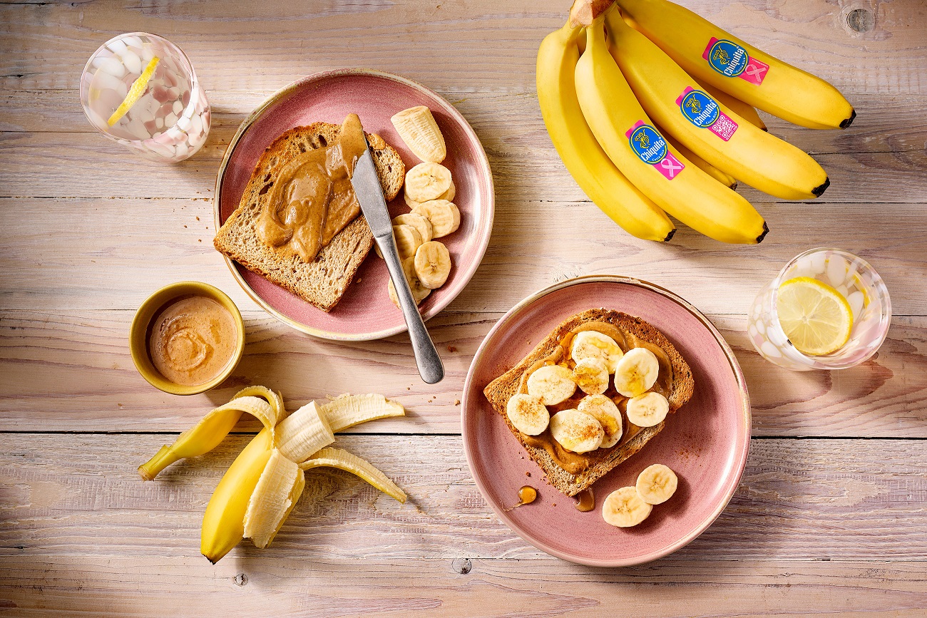 Increíble tostada de bananas Chiquita con nueces